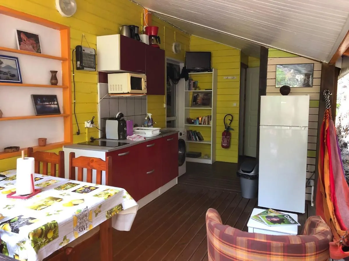 Location Gite Bungalow A 70M De La Plage Bouillante Guadeloupe